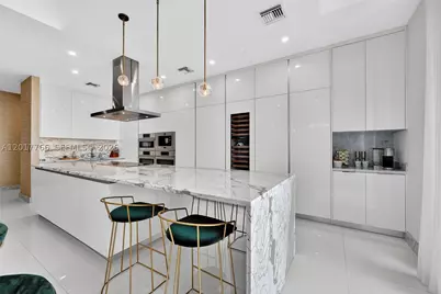 88 SW 7th #PH4202, Miami, FL 33130 - Photo 7