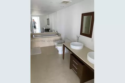 495 Brickell #2902, Miami, FL 33131 - Photo 5