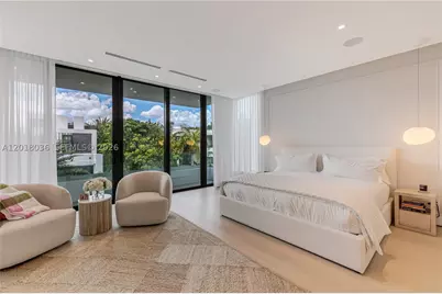 1092 N Venetian, Miami, FL 33139 - Photo 9