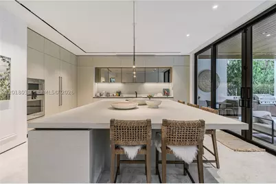 1092 N Venetian, Miami, FL 33139 - Photo 5