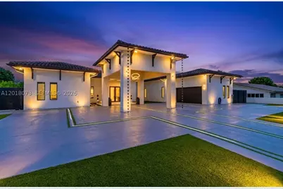 320 SW 125th, Miami, FL 33184 - Photo 1