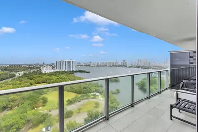16385 Biscayne #2101, North Miami Beach, FL 33160 - Photo 33