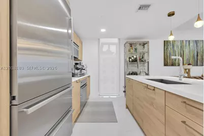 16385 Biscayne #2101, North Miami Beach, FL 33160 - Photo 15