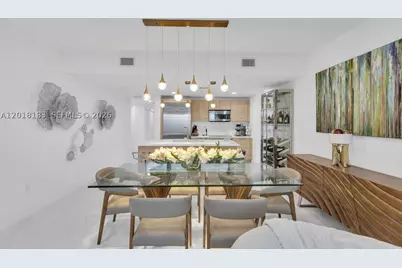 16385 Biscayne #2101, North Miami Beach, FL 33160 - Photo 9