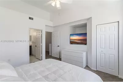 4065 Crystal Lake, Deerfield Beach, FL 33064 - Photo 23