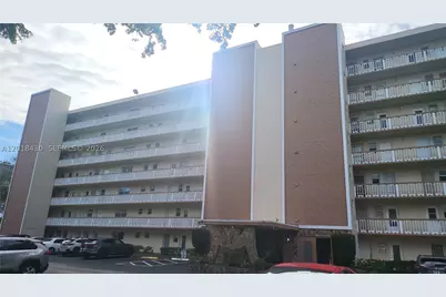 1001 NE 14th #201, Hallandale Beach, FL 33009 - Photo 7