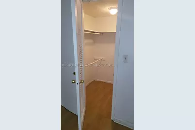1001 NE 14th #201, Hallandale Beach, FL 33009 - Photo 9