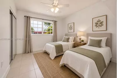 15725 SW 102nd, Miami, FL 33157 - Photo 9