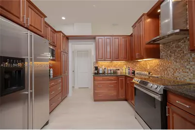 2621 Oakbrook, Weston, FL 33332 - Photo 21