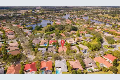2621 Oakbrook, Weston, FL 33332 - Photo 7