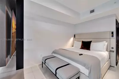 398 NE 5th #1407, Miami, FL 33132 - Photo 7