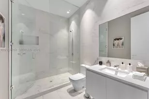1000 Biscayne, Miami, FL 33132 - Photo 49