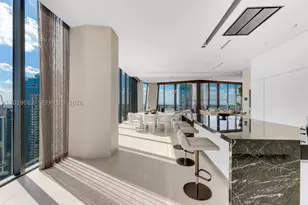 1000 Biscayne, Miami, FL 33132 - Photo 33