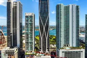 1000 Biscayne, Miami, FL 33132 - Photo 3