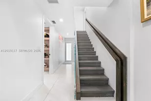 3748 Prairie, Miami Beach, FL 33140 - Photo 19