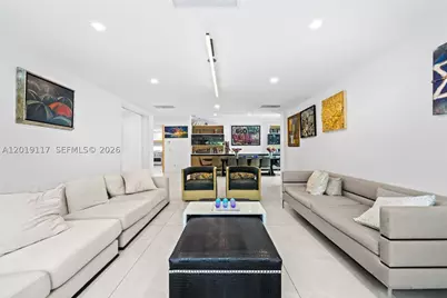3748 Prairie, Miami Beach, FL 33140 - Photo 9