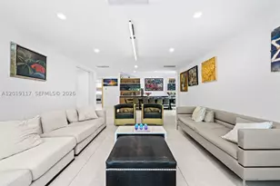 3748 Prairie, Miami Beach, FL 33140 - Photo 9