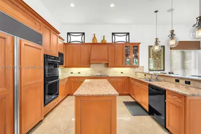 1480 Windjammer #., Hollywood, FL 33019 - Photo 11