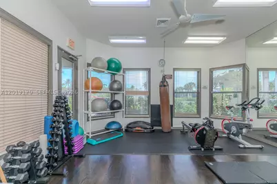 1480 Windjammer #., Hollywood, FL 33019 - Photo 65