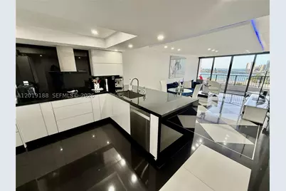 555 NE 15th #15H, Miami, FL 33132 - Photo 5