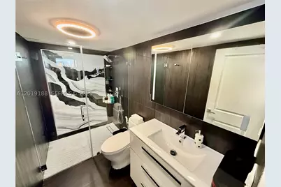 555 NE 15th #15H, Miami, FL 33132 - Photo 29
