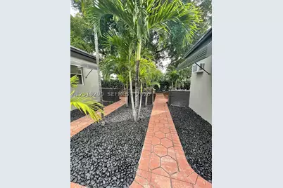 1925 Dewey #1927, Hollywood, FL 33020 - Photo 13