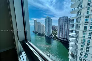 300 S Biscayne, Miami, FL 33131 - Photo 15