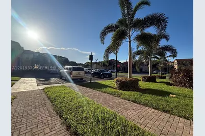 3355 NE 13 Cir #201-28, Homestead, FL 33033 - Photo 9