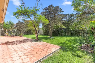 17047 NW 16th, Pembroke Pines, FL 33028 - Photo 29