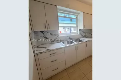 2212 Liberty #1, Hollywood, FL 33020 - Photo 3
