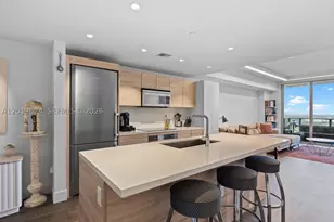 16385 Biscayne, North Miami Beach, FL 33160 - Photo 25