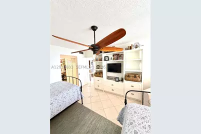 18601 NE 14th #301, Miami, FL 33179 - Photo 17