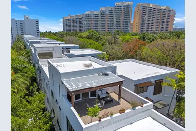 209 E Enid #36, Key Biscayne, FL 33149 - Photo 43