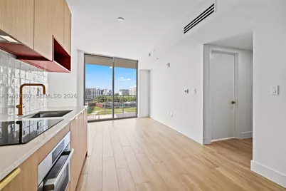 90 NE 32nd #627, Miami, FL 33137 - Photo 11