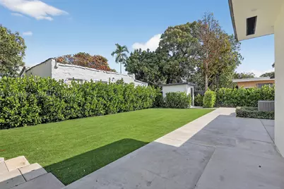 53 NW 68th, Miami, FL 33150 - Photo 29