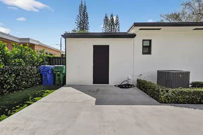 53 NW 68th, Miami, FL 33150 - Photo 39