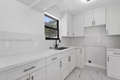 53 NW 68th, Miami, FL 33150 - Photo 11