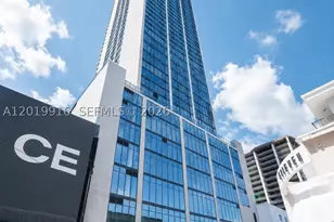 20 NE 11, Miami, FL 33132 - Photo 3