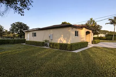 2295 NW 115th, Miami, FL 33167 - Photo 5
