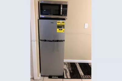 1629 NE 177 #2, Miami, FL 33162 - Photo 3