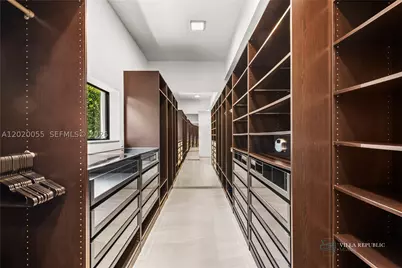 1941 NE 196th, Miami, FL 33179 - Photo 63