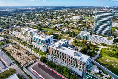 21290 Biscayne #412, Aventura, FL 33180 - Photo 9