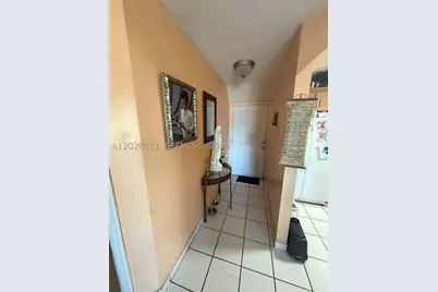 6780 W 2nd #313, Hialeah, FL 33012 - Photo 5