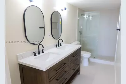2500 Parkview #1816, Hallandale Beach, FL 33009 - Photo 11