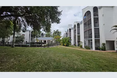 3360 Spanish Moss #104, Lauderhill, FL 33319 - Photo 27