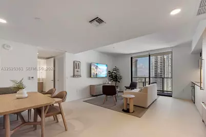 601 NE 1st #2801, Miami, FL 33132 - Photo 25