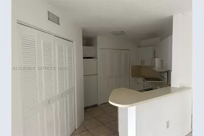 6272 NW 186th #212, Hialeah, FL 33015 - Photo 9