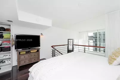 41 SE 5th #704, Miami, FL 33131 - Photo 15