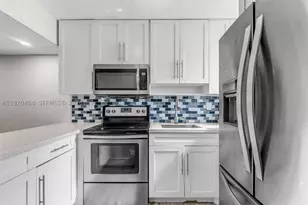8025 NW 8th, Miami, FL 33126 - Photo 9