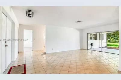 500 NW 96th, Pembroke Pines, FL 33024 - Photo 11